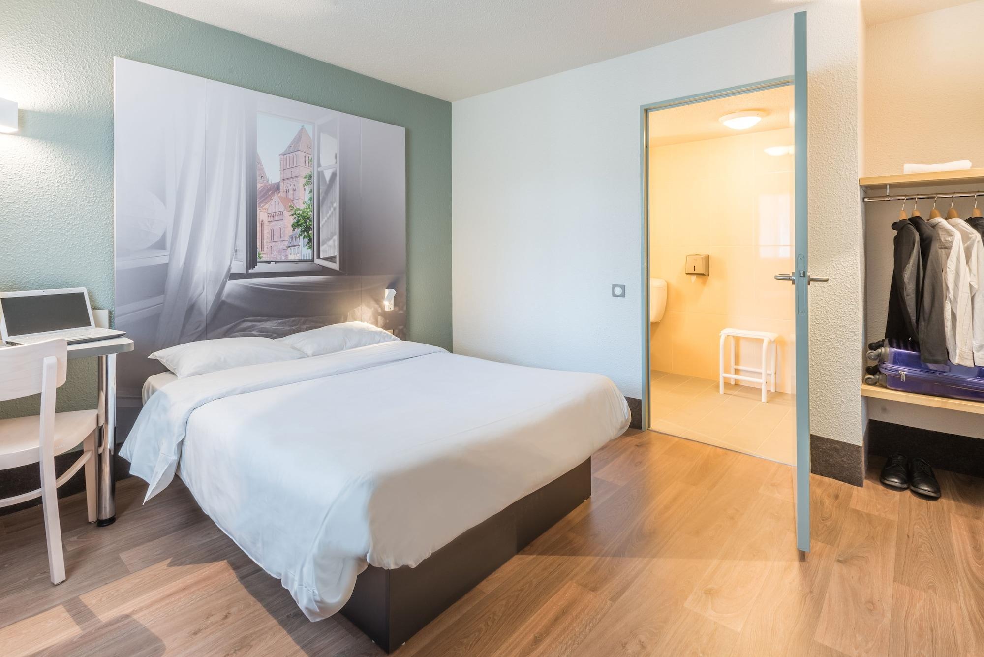 B&B Hotel Villeneuve Loubet Plage 외부 사진