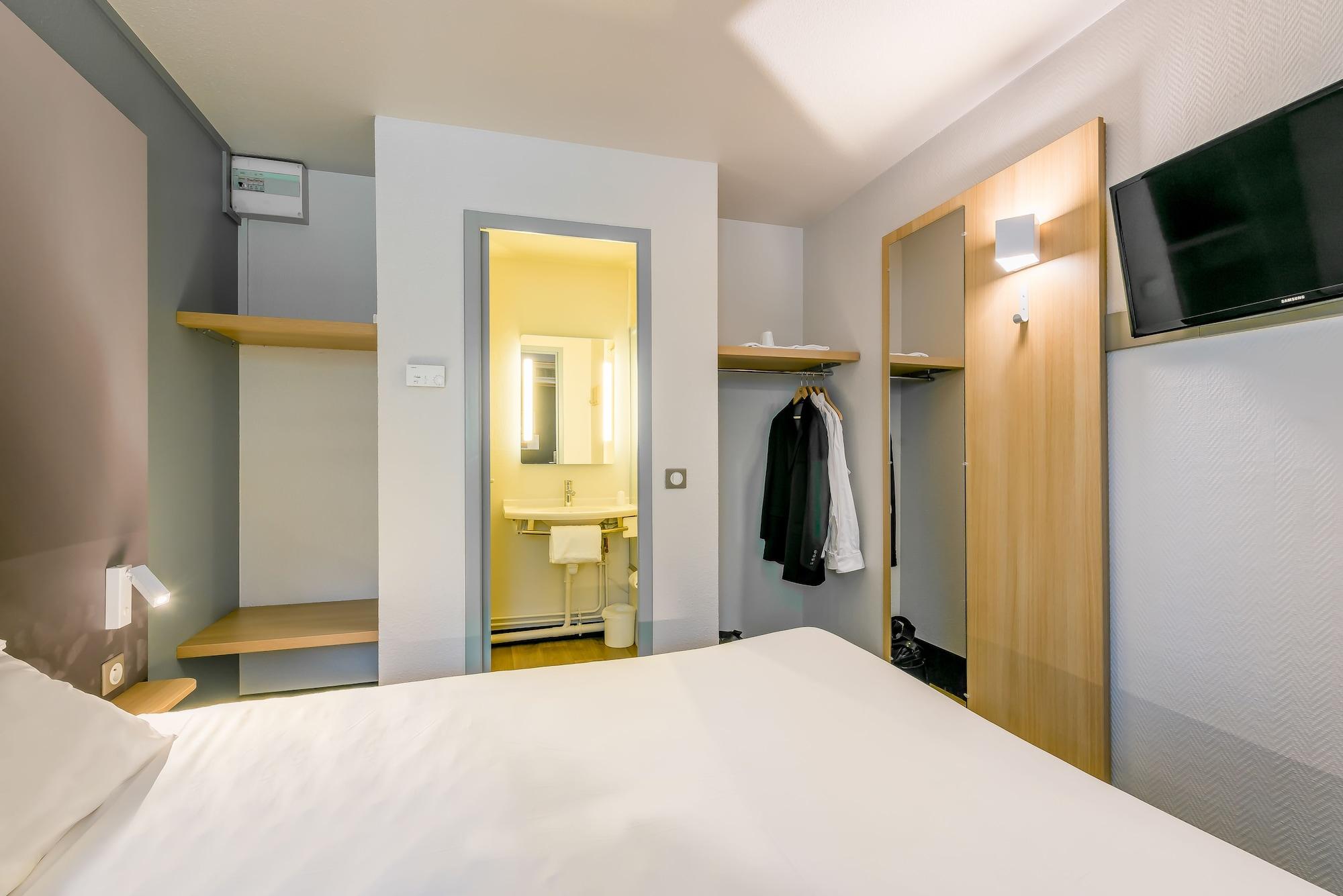 B&B Hotel Villeneuve Loubet Plage 외부 사진