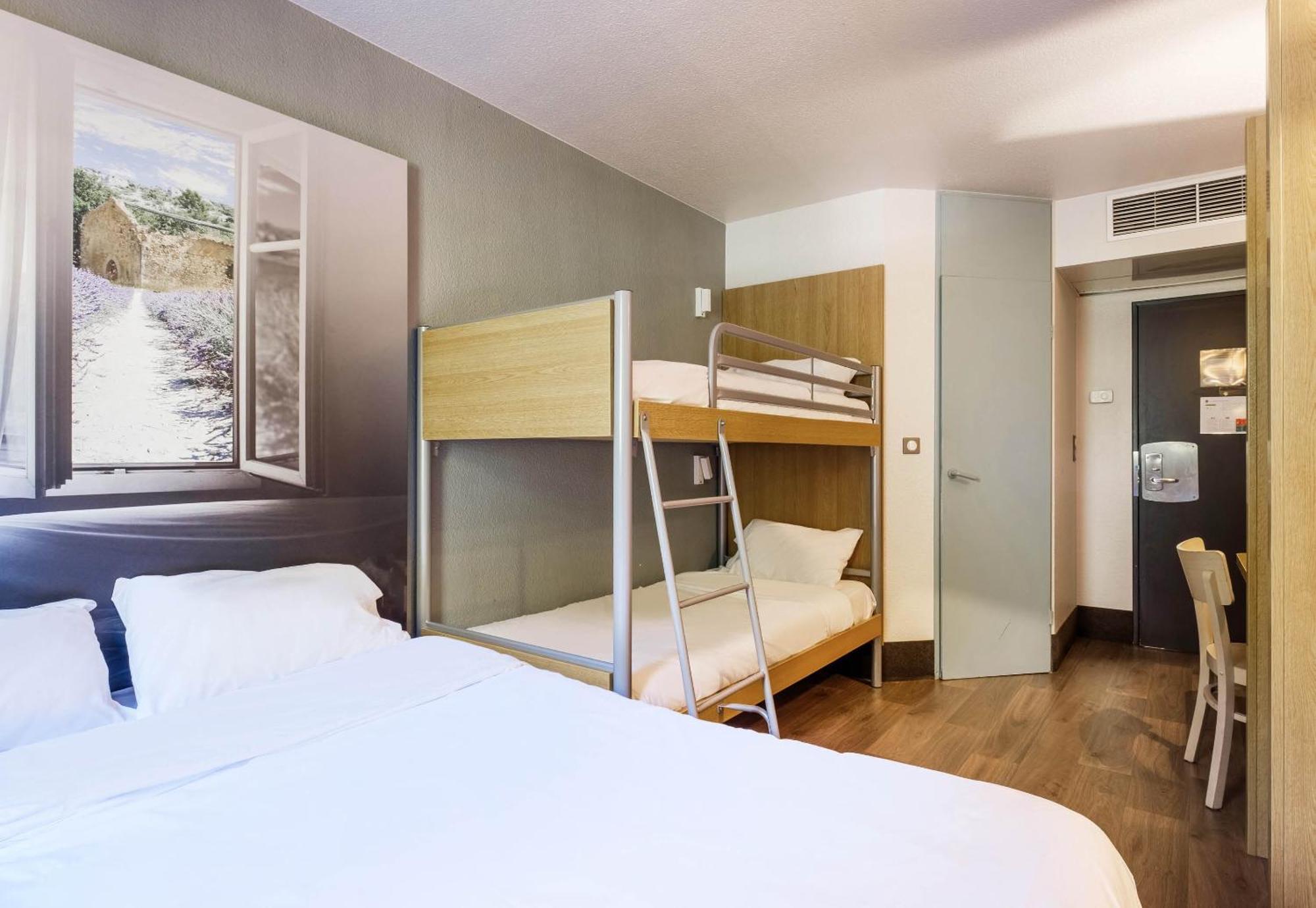 B&B Hotel Villeneuve Loubet Plage 외부 사진