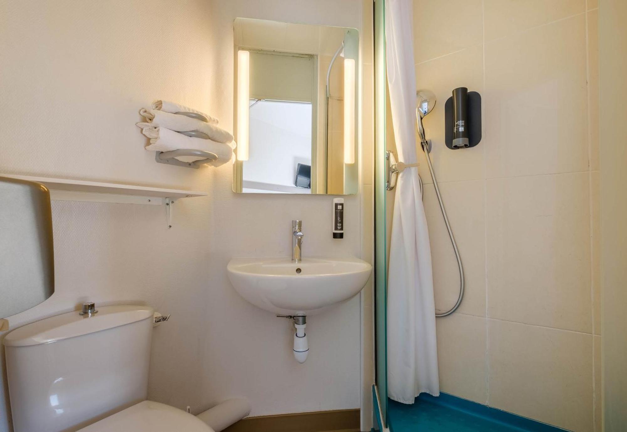 B&B Hotel Villeneuve Loubet Plage 외부 사진
