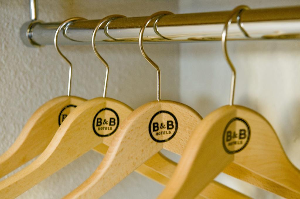 B&B Hotel Villeneuve Loubet Plage 외부 사진