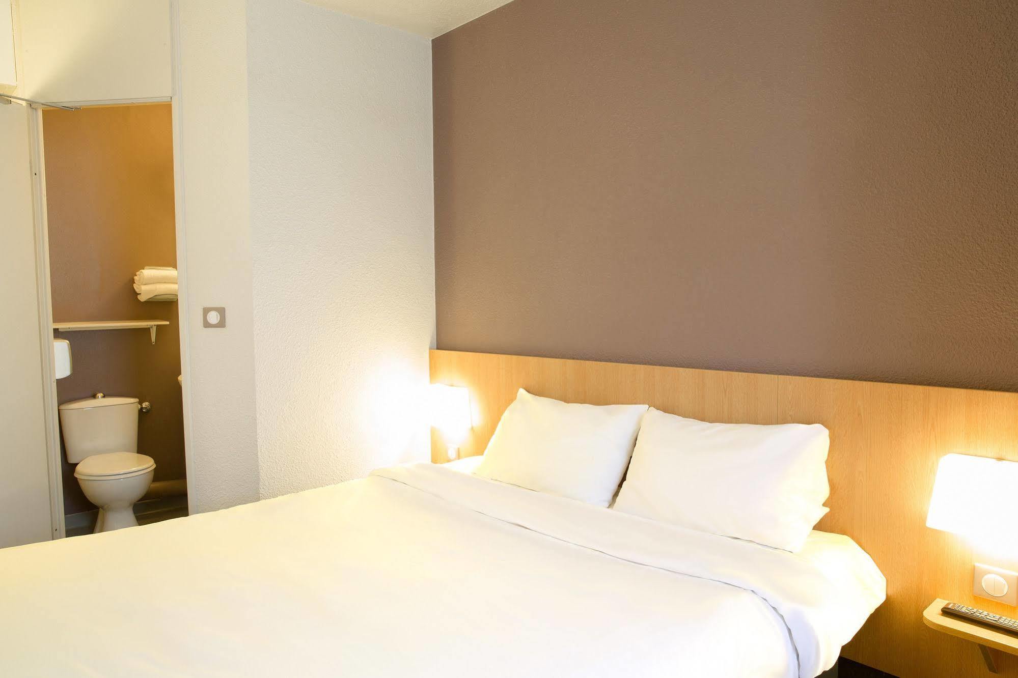 B&B Hotel Villeneuve Loubet Plage 외부 사진