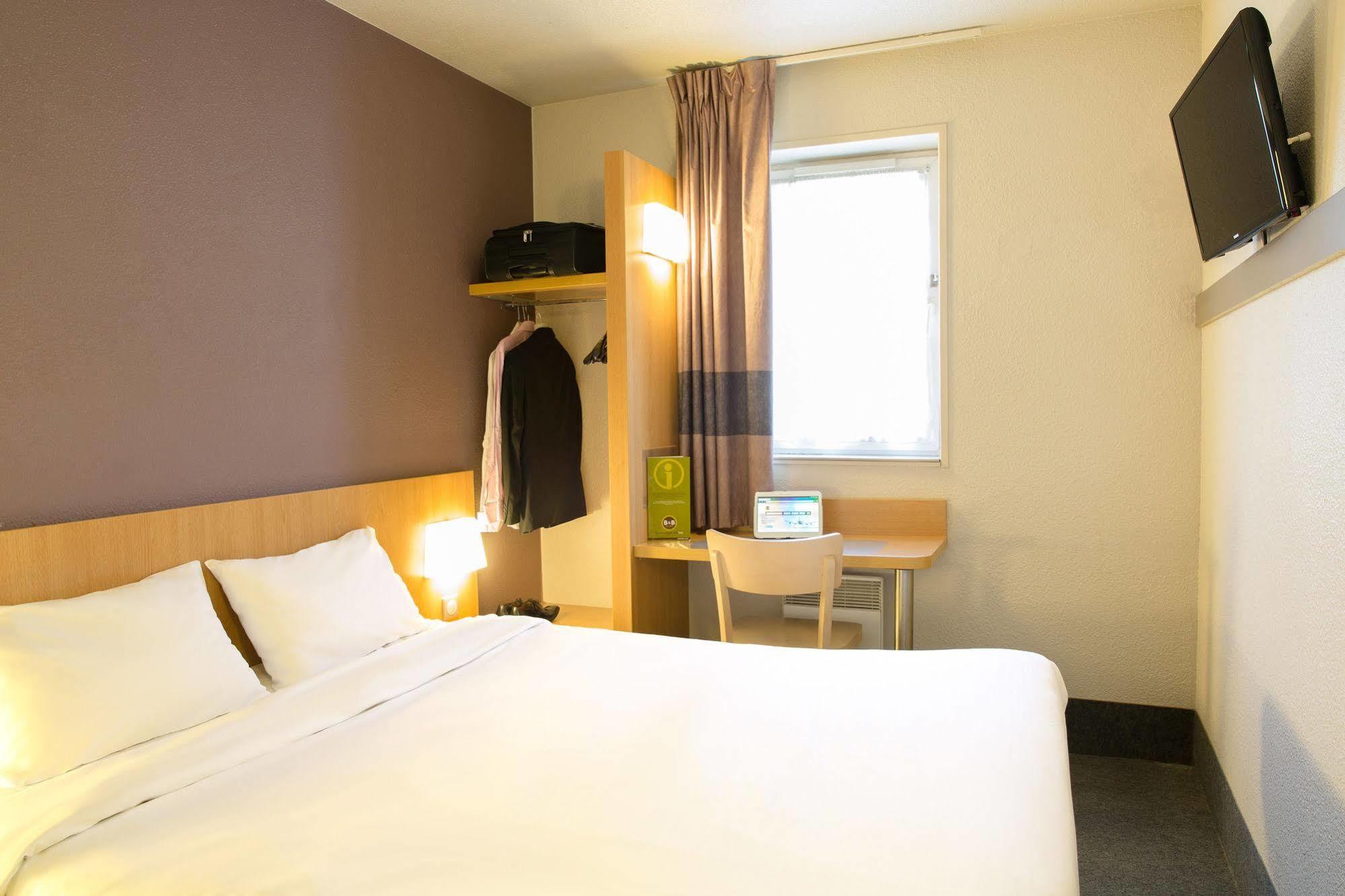 B&B Hotel Villeneuve Loubet Plage 외부 사진