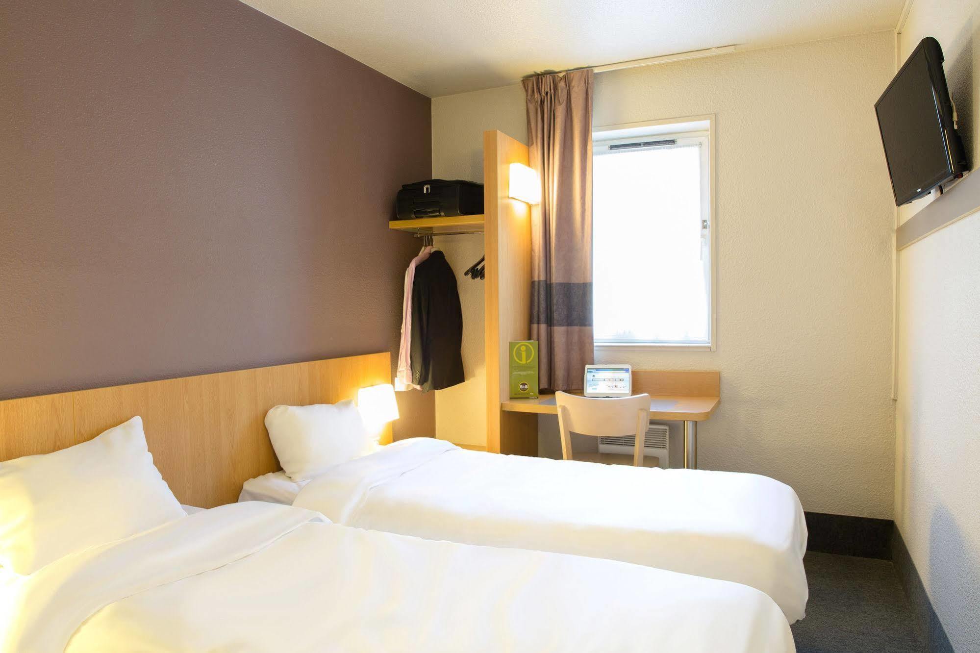 B&B Hotel Villeneuve Loubet Plage 외부 사진