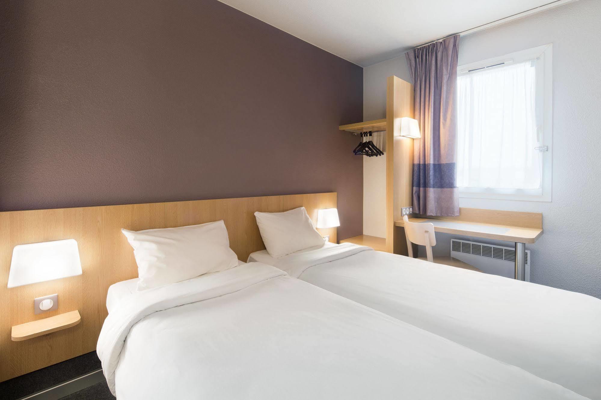 B&B Hotel Villeneuve Loubet Plage 외부 사진